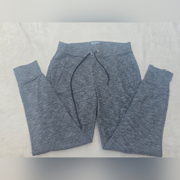 Athleta Metro Street Jogger - Picture 5 of 9